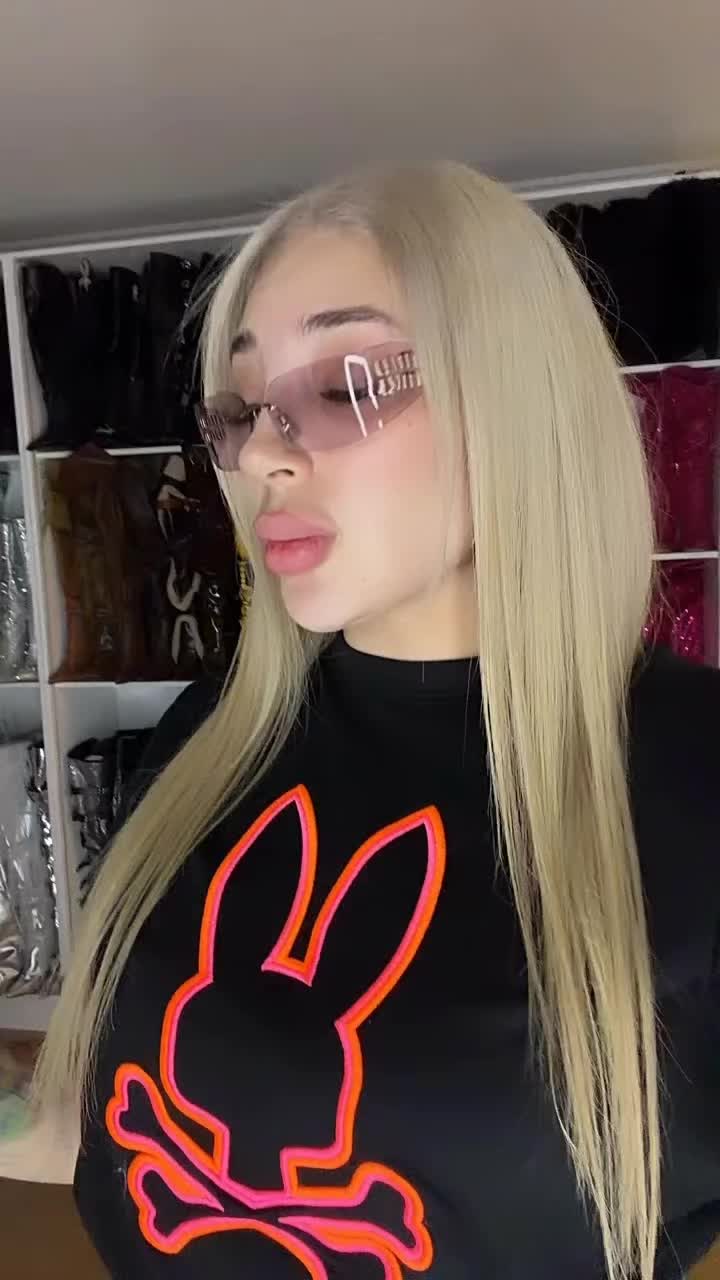 @**•̩̩͙✩•̩̩͙*Kath*•̩̩͙✩•̩̩͙*˚*
