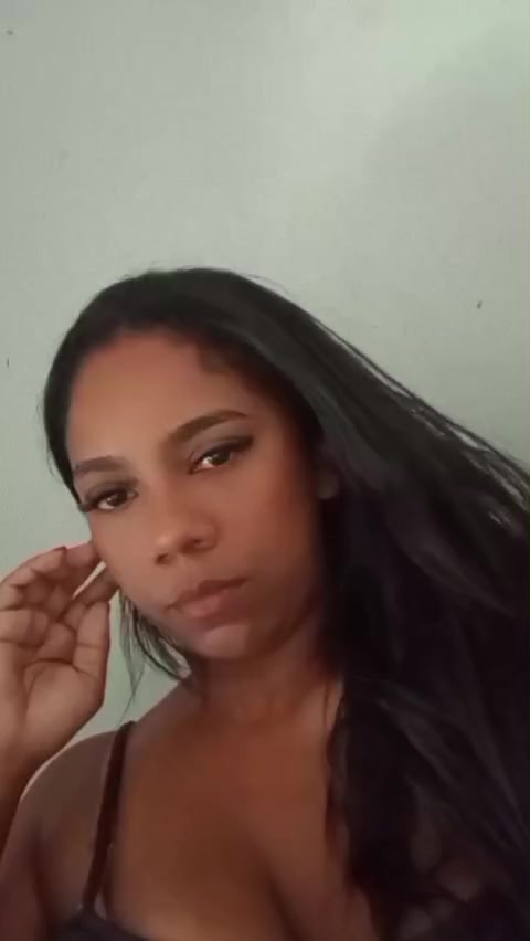 @scarlett_Estefane