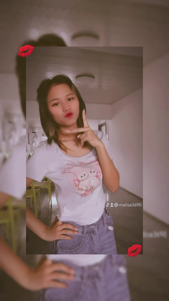 @သူမချစ်တဲငါ🙄🤭🇨🇳🇲🇲