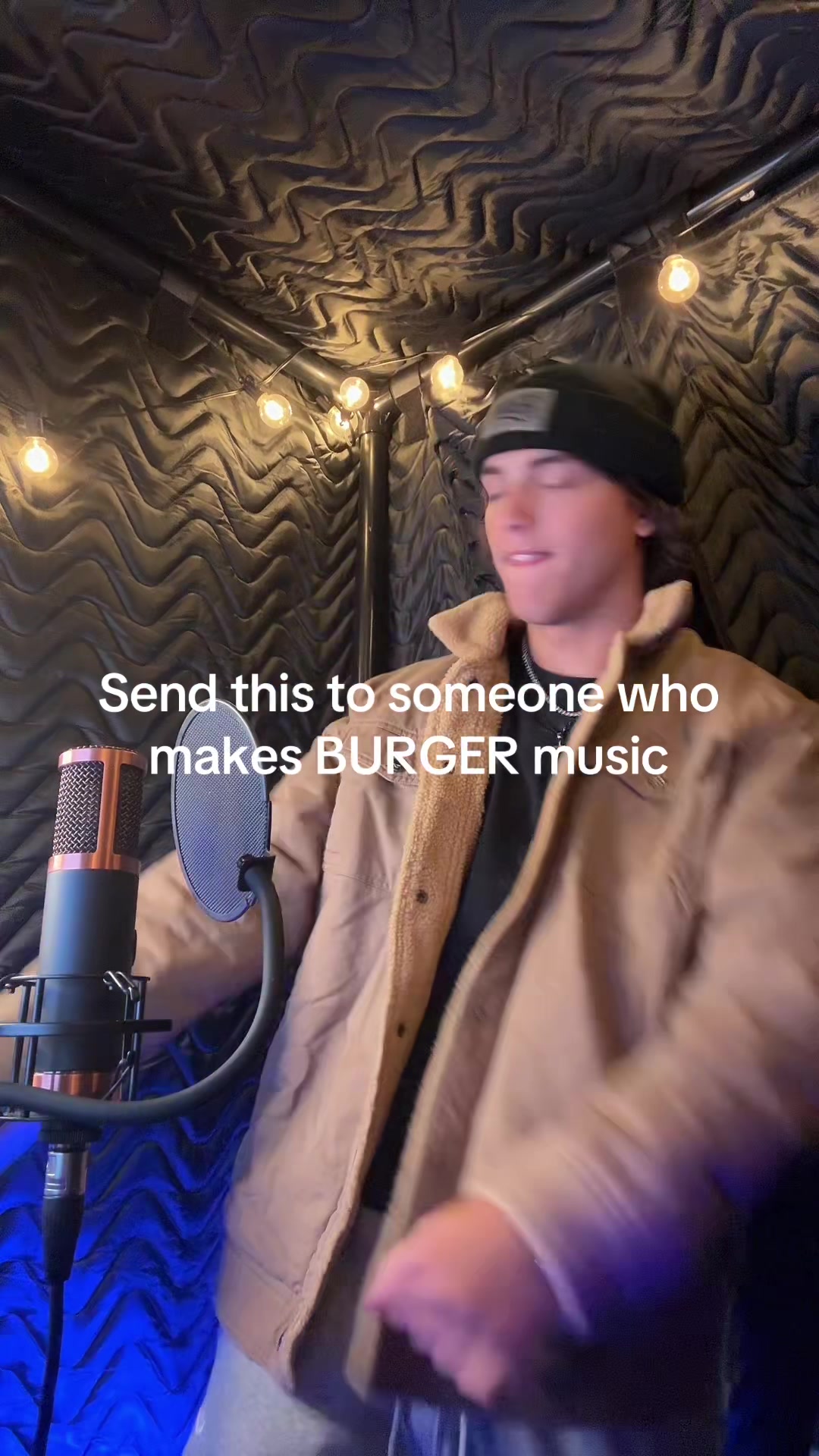 @Hxtch