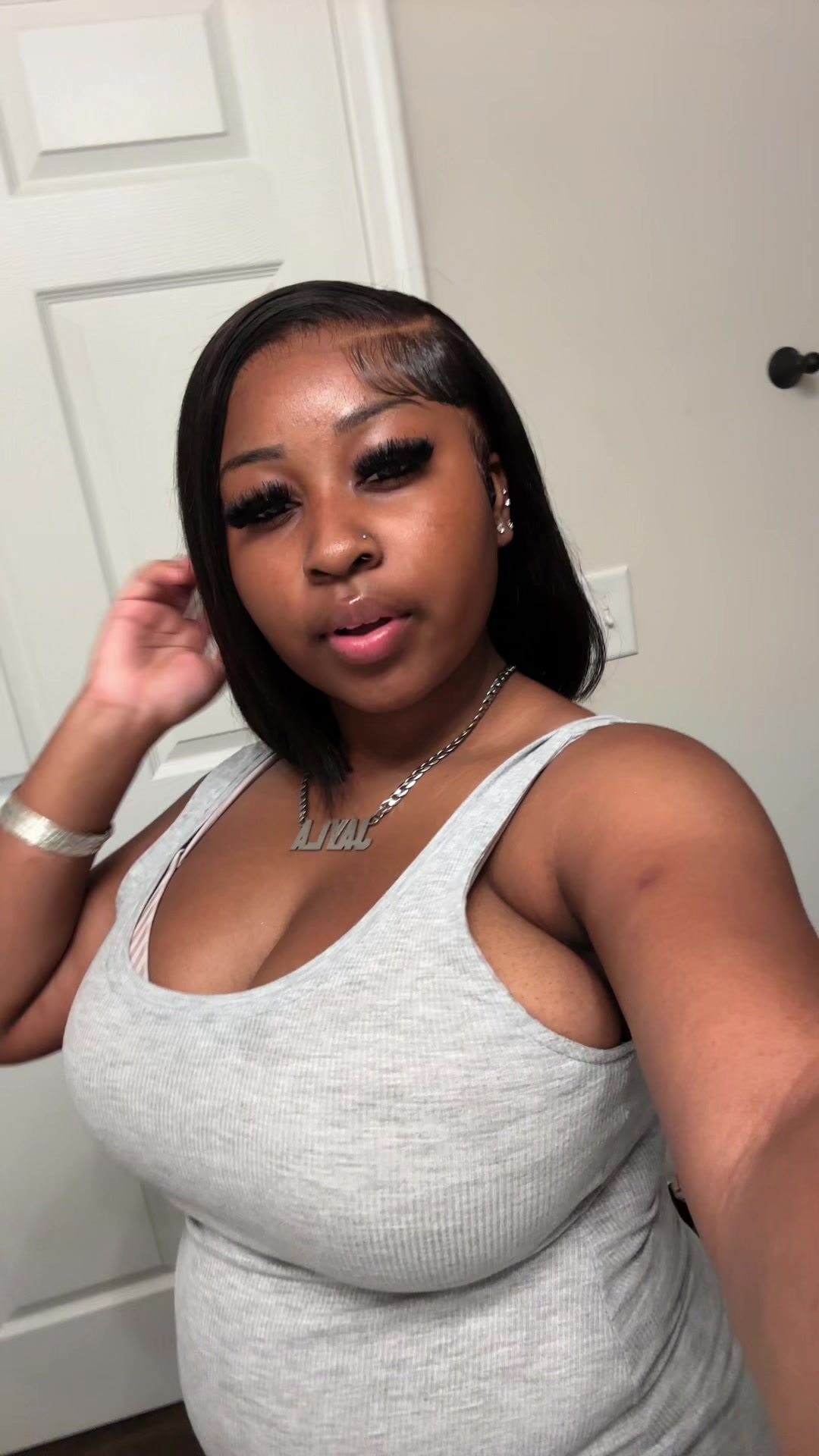 @1lijayla