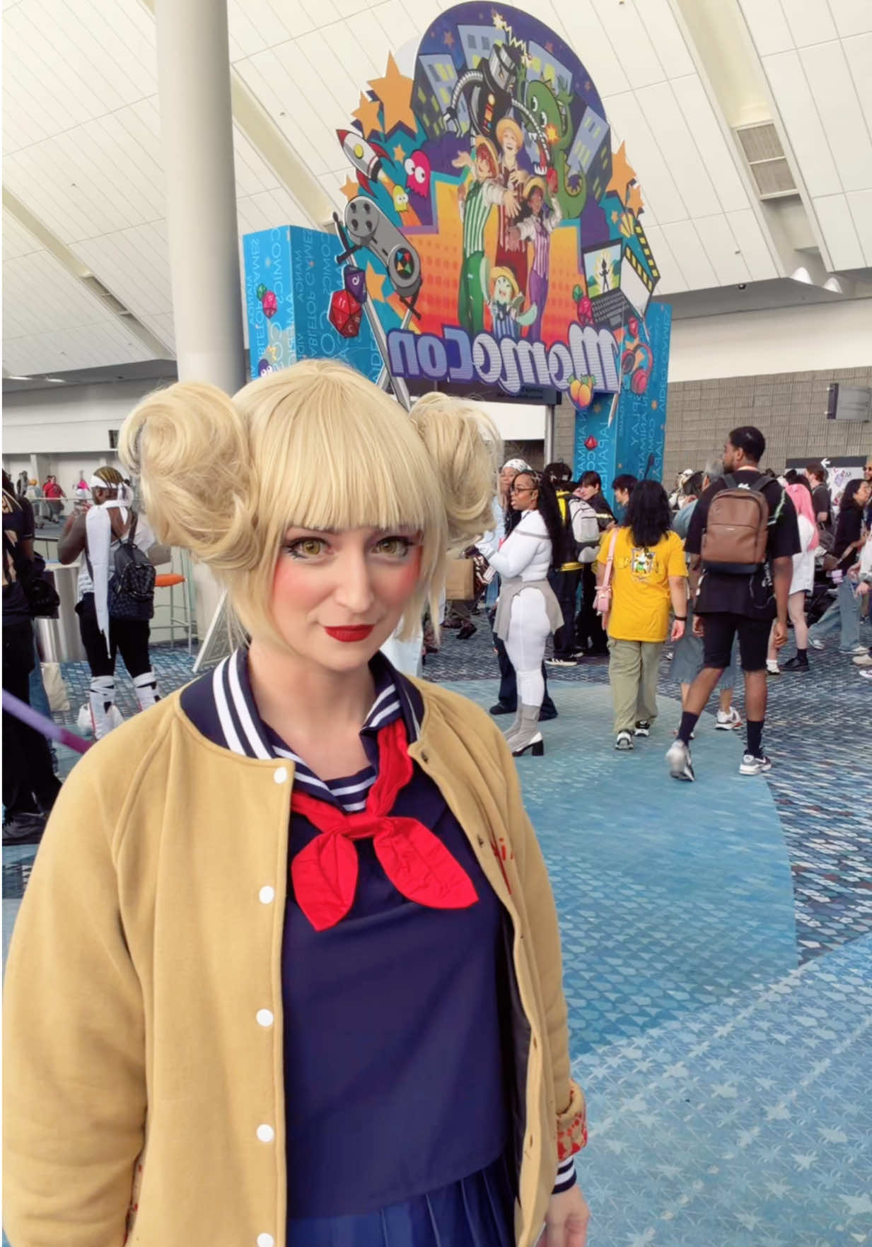 @stardere 🔜 momocon