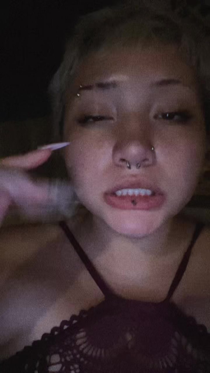 @(o_O)