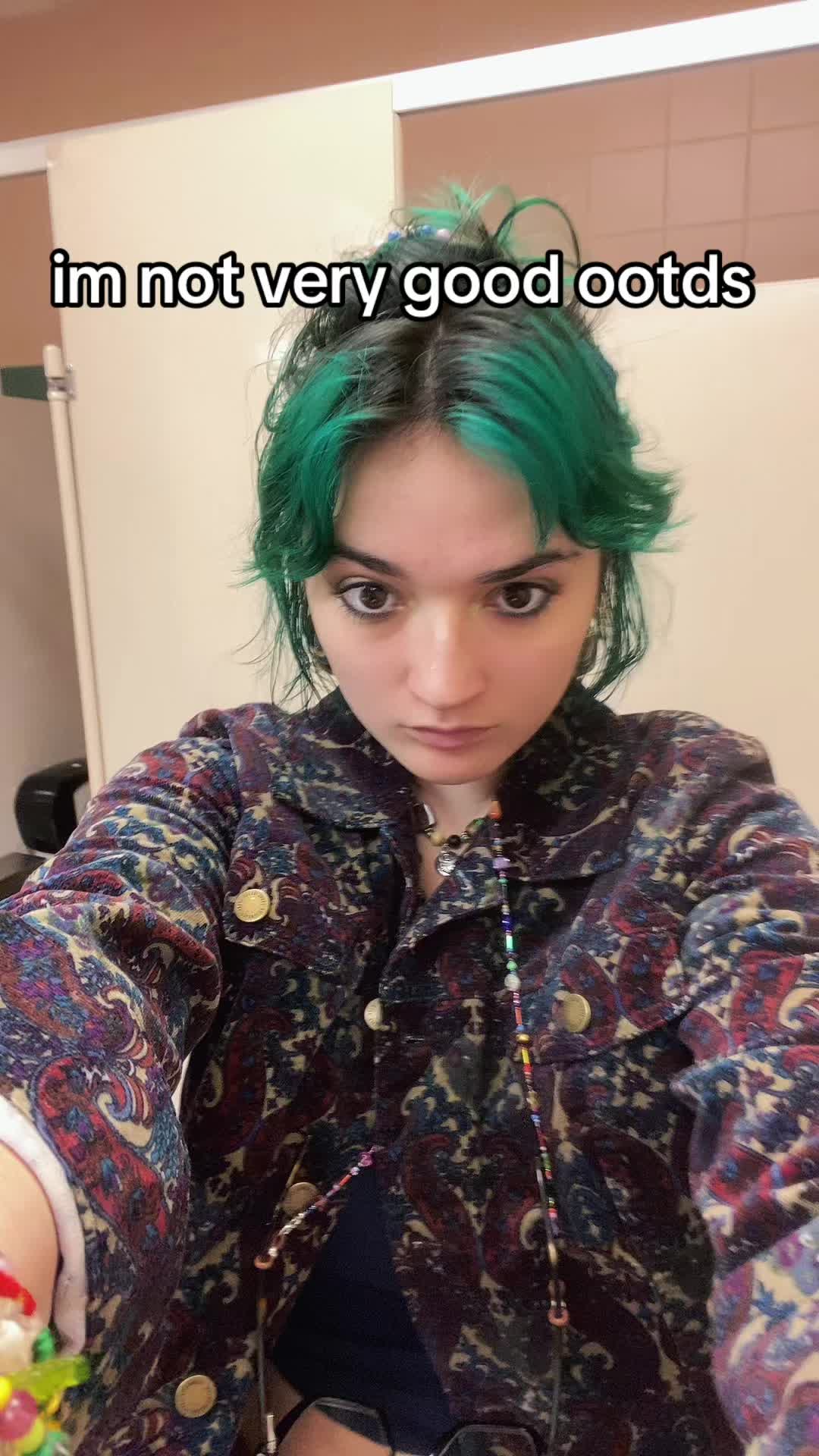 @lesbian_h8r