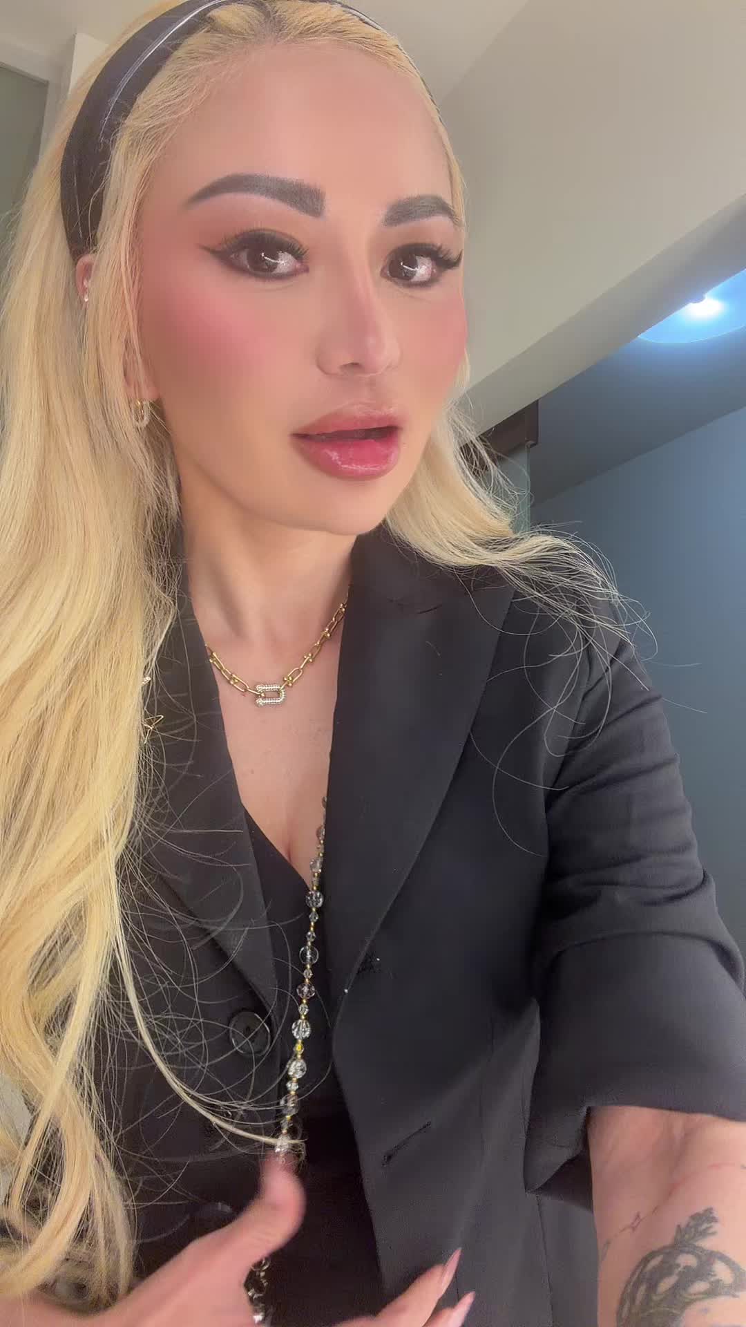 @Ampalayaqueen 👸