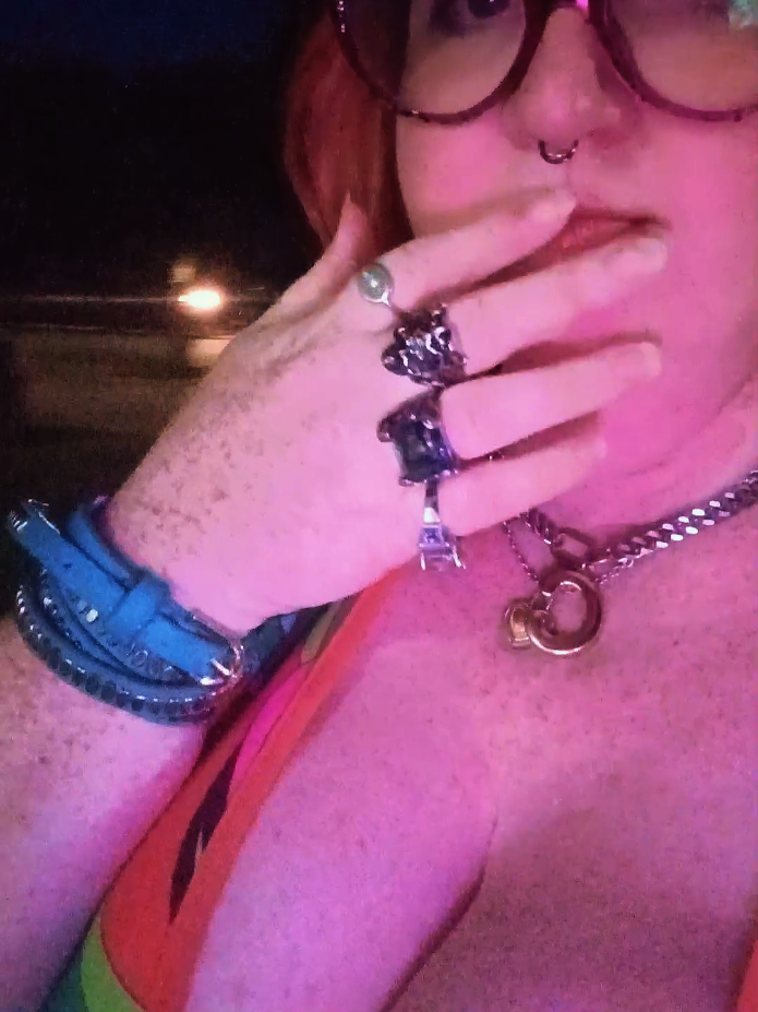 @Gothgirlgg
