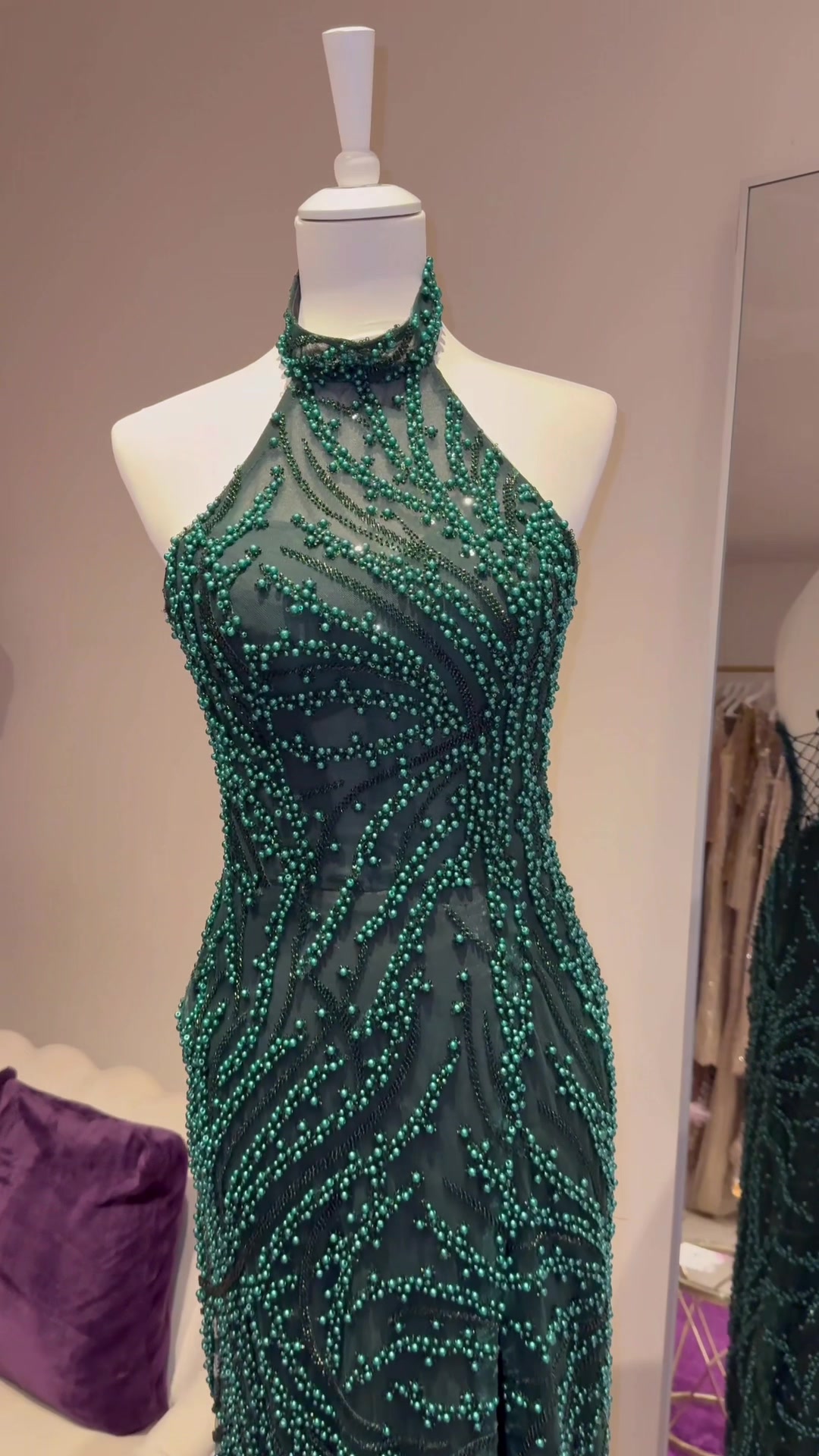 @Dress_of_V&E