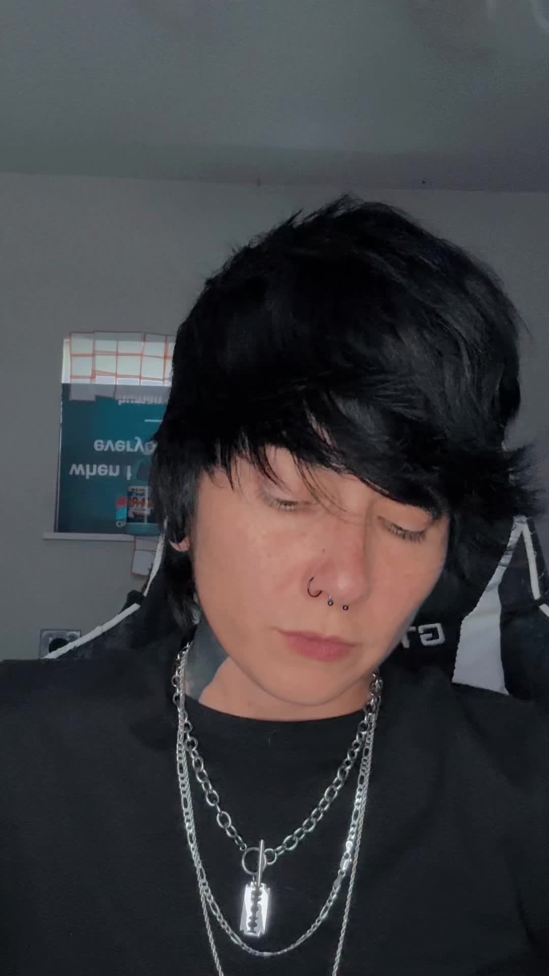 @MegMeOut๐ค
