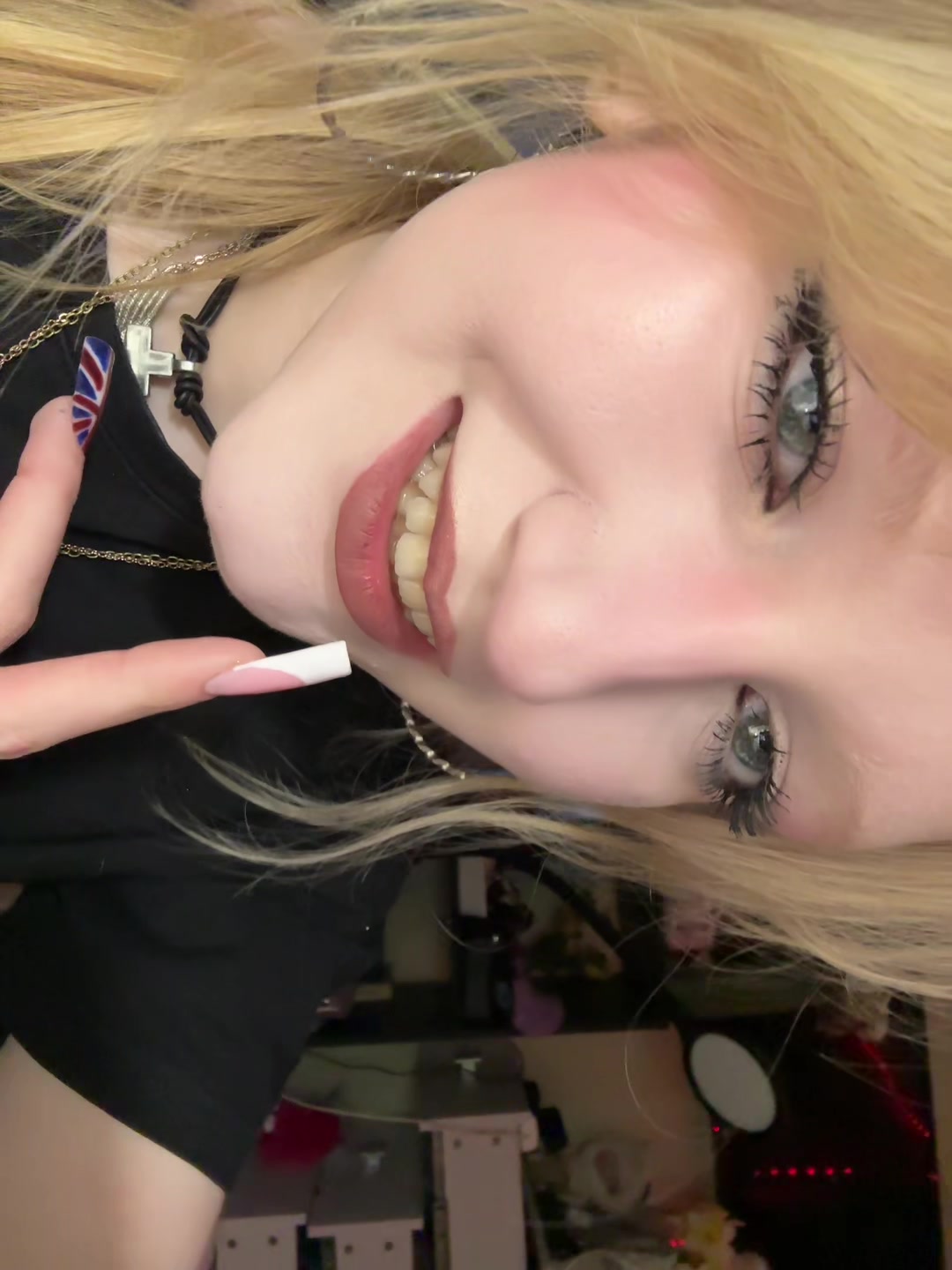 @dyishiluvdouble812