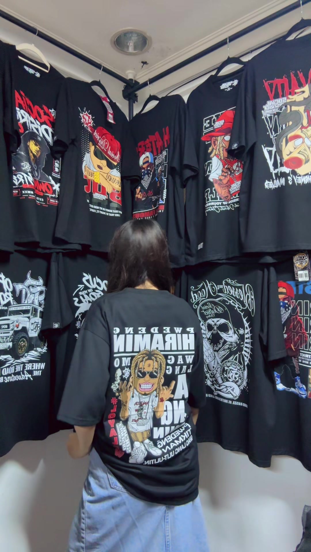 @SOCIAL DISTRICT CLOTHING