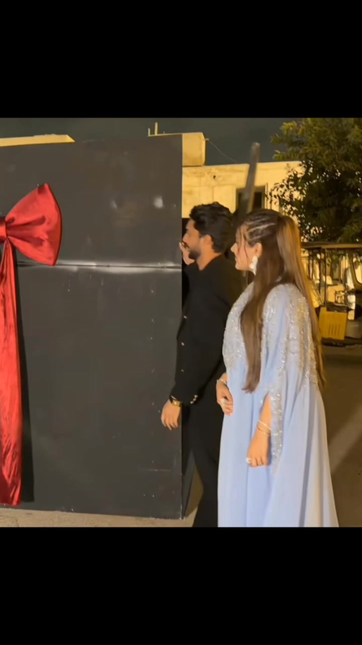 @Mr and Mrs Hussain tareen &hearts;️😍