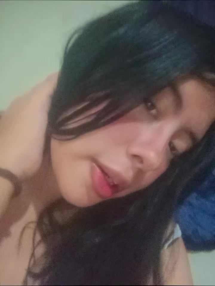 @👩🏻