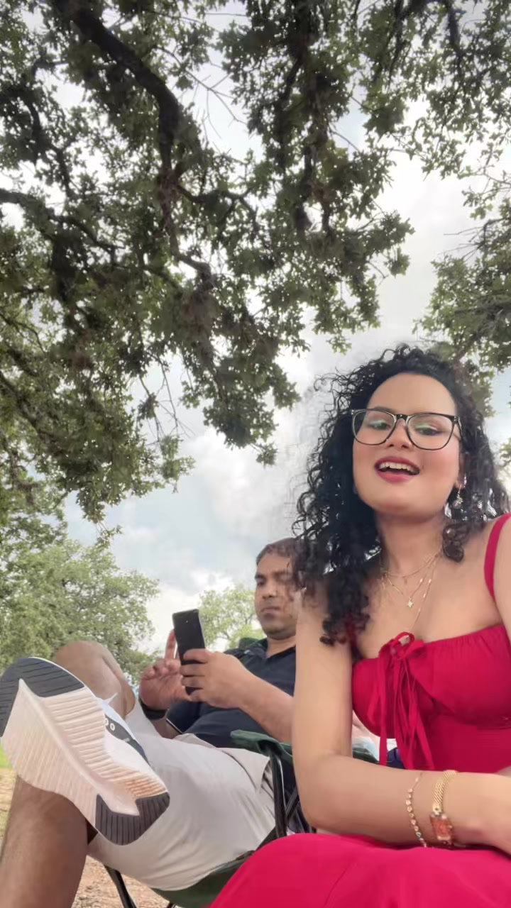 @Pooja🌻