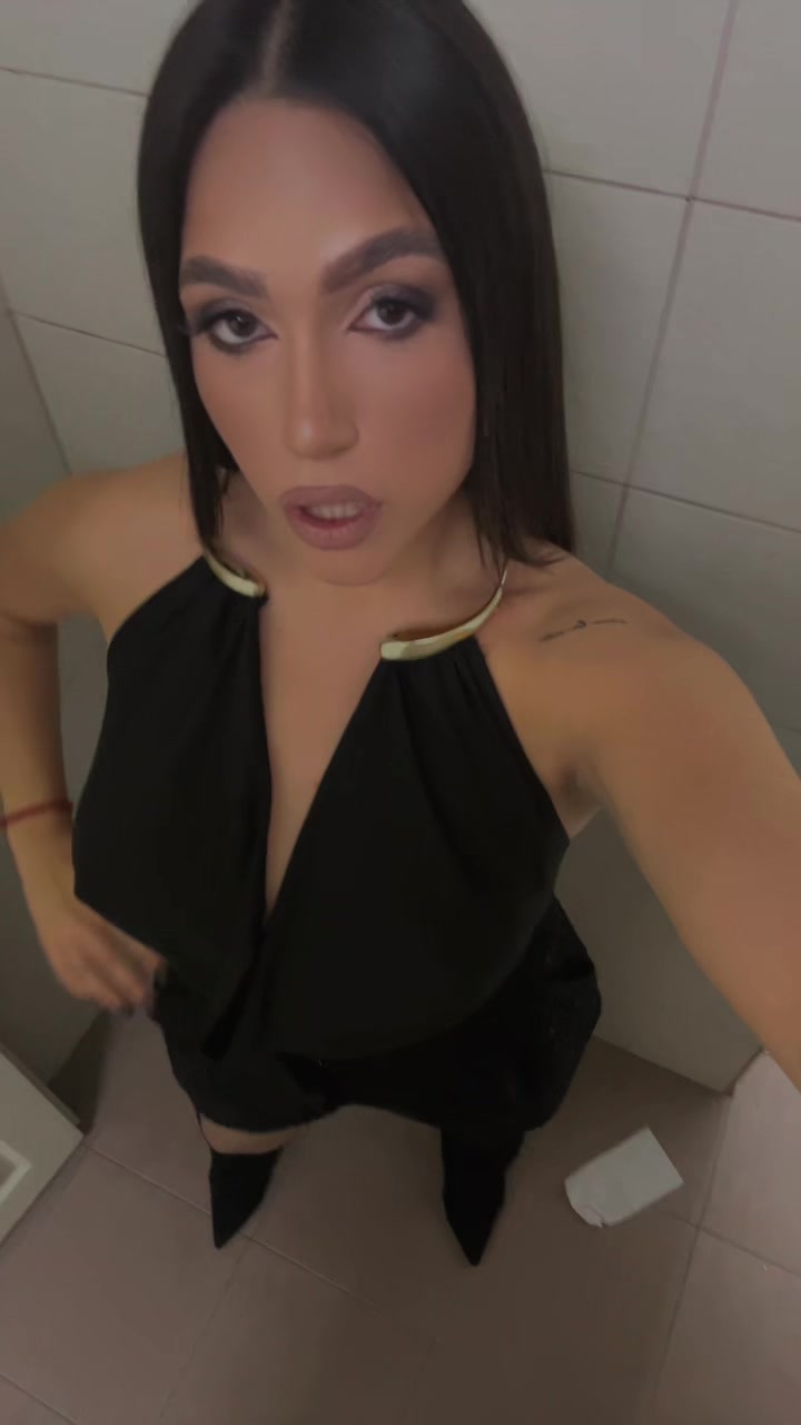 @𝔍