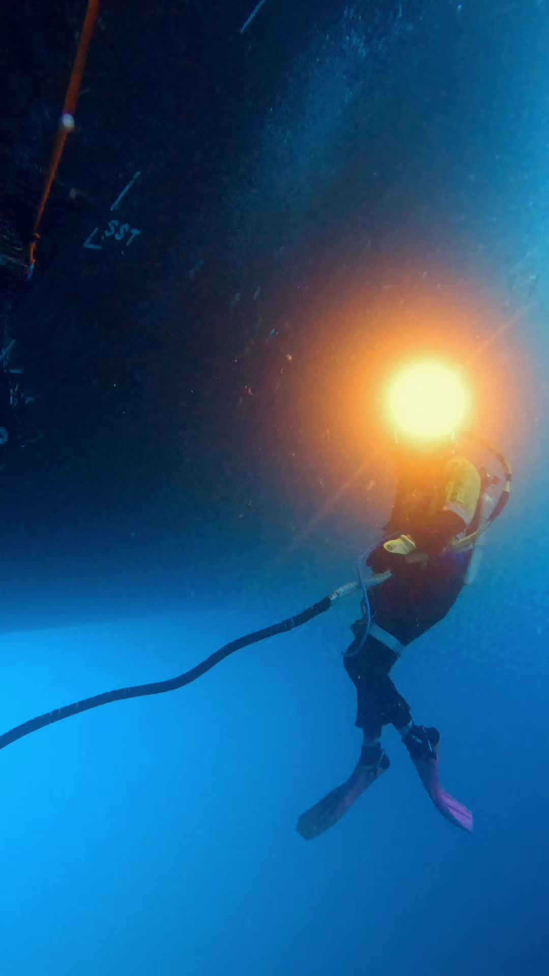 @auscomdiver