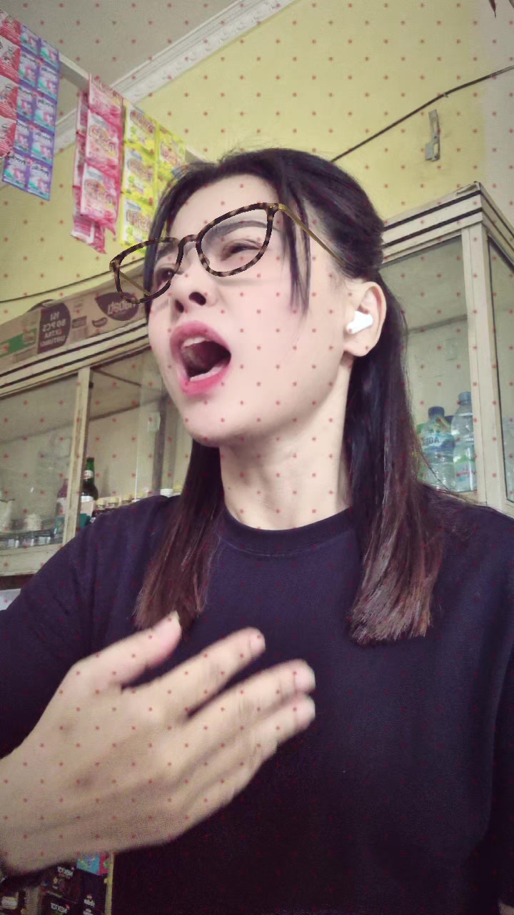 @ika_hutagalung