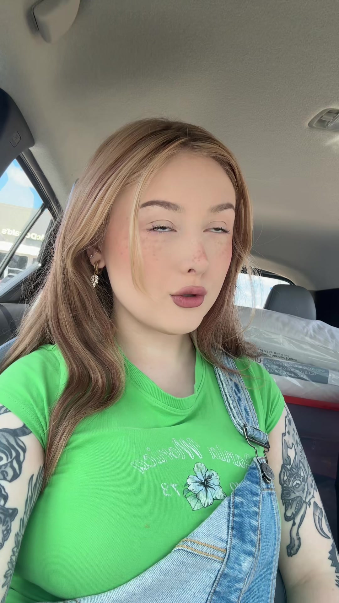 @cam