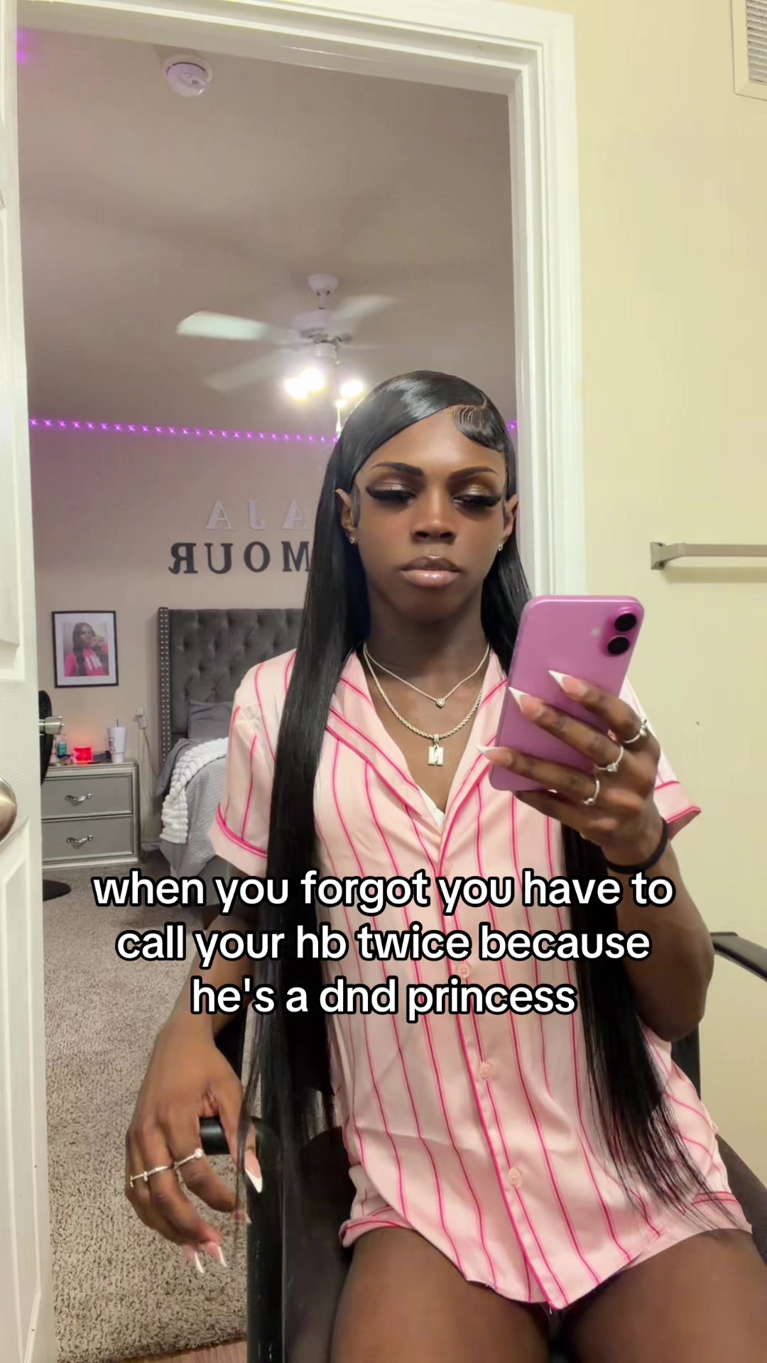 @QUEEN NAJ ᥫ᭡ .