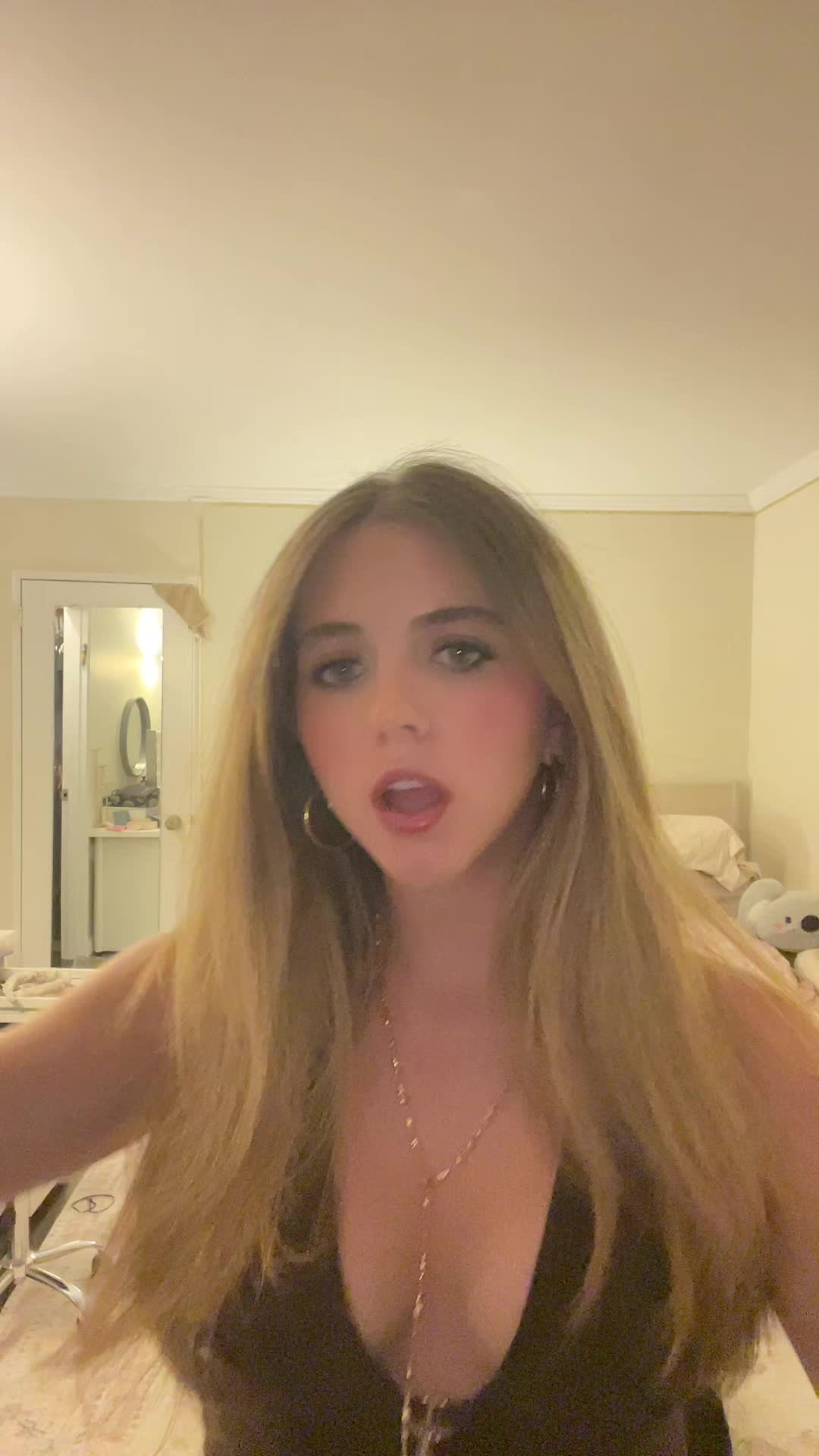 @olivia