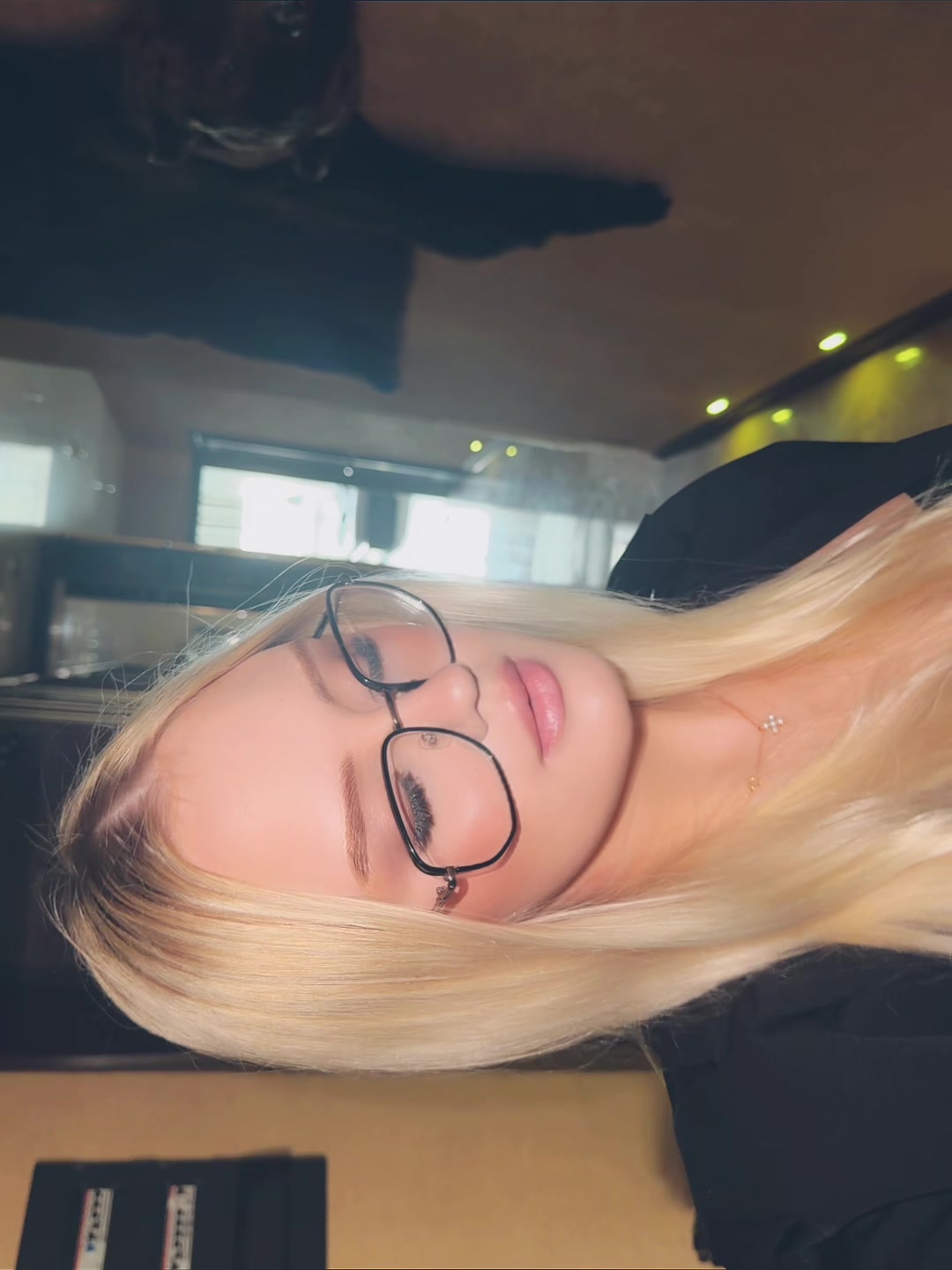 @💋