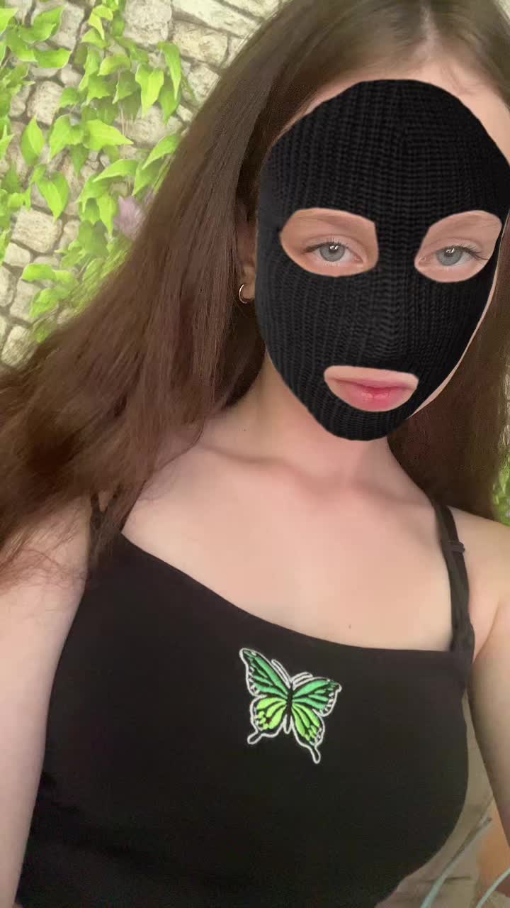 @KARINA:)