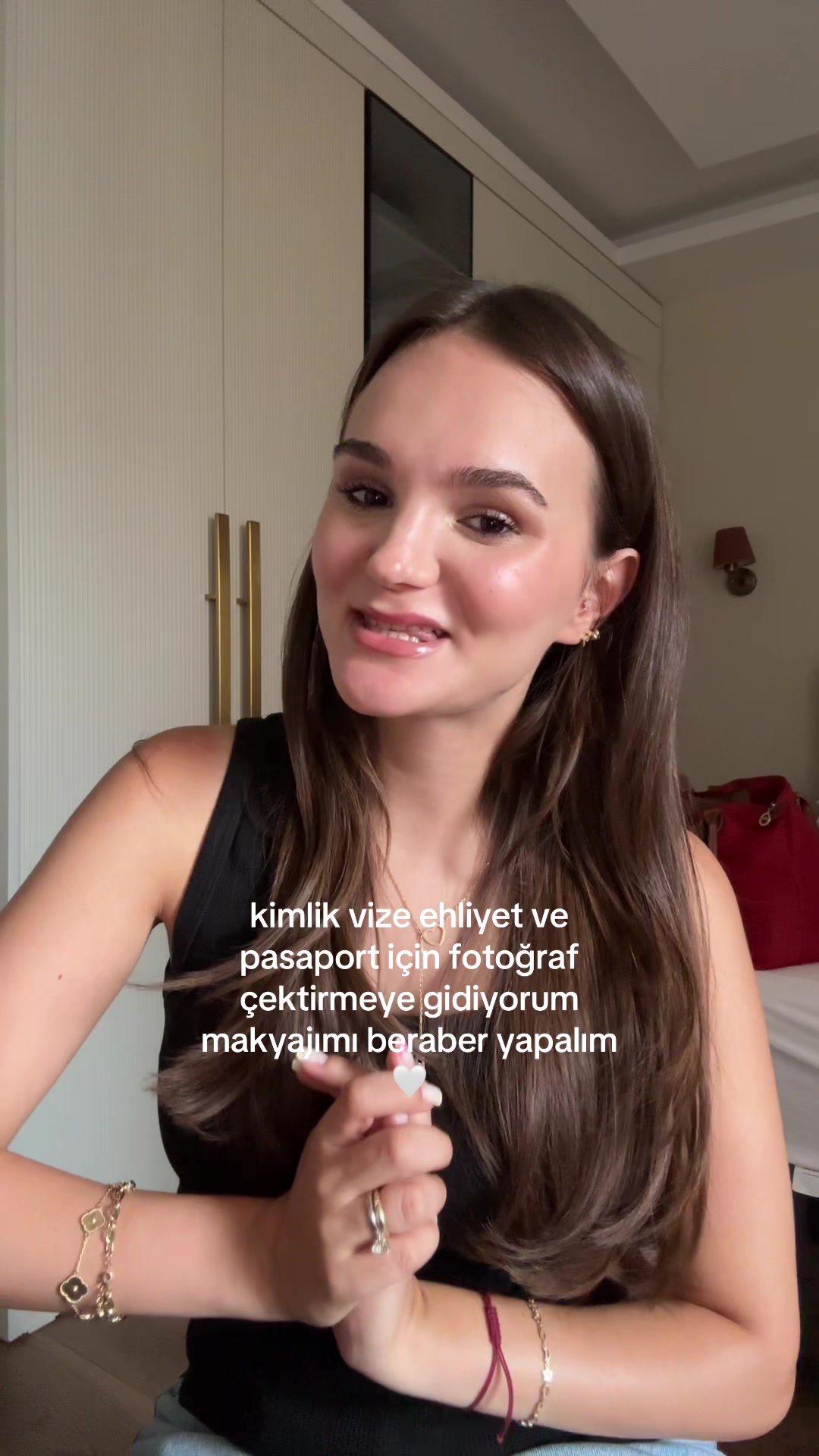 @Mina Akçin