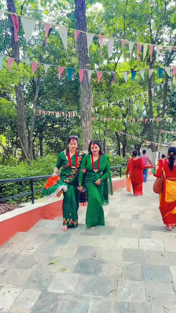 @Radha kc 🇳🇵❣️🇰🇷