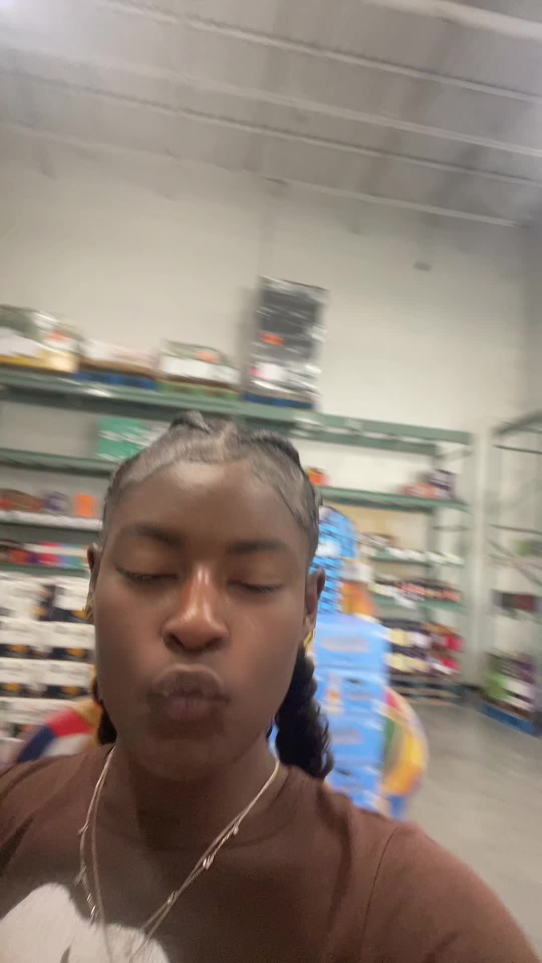@Mmmchttt🤦🏾&zwj;♀️