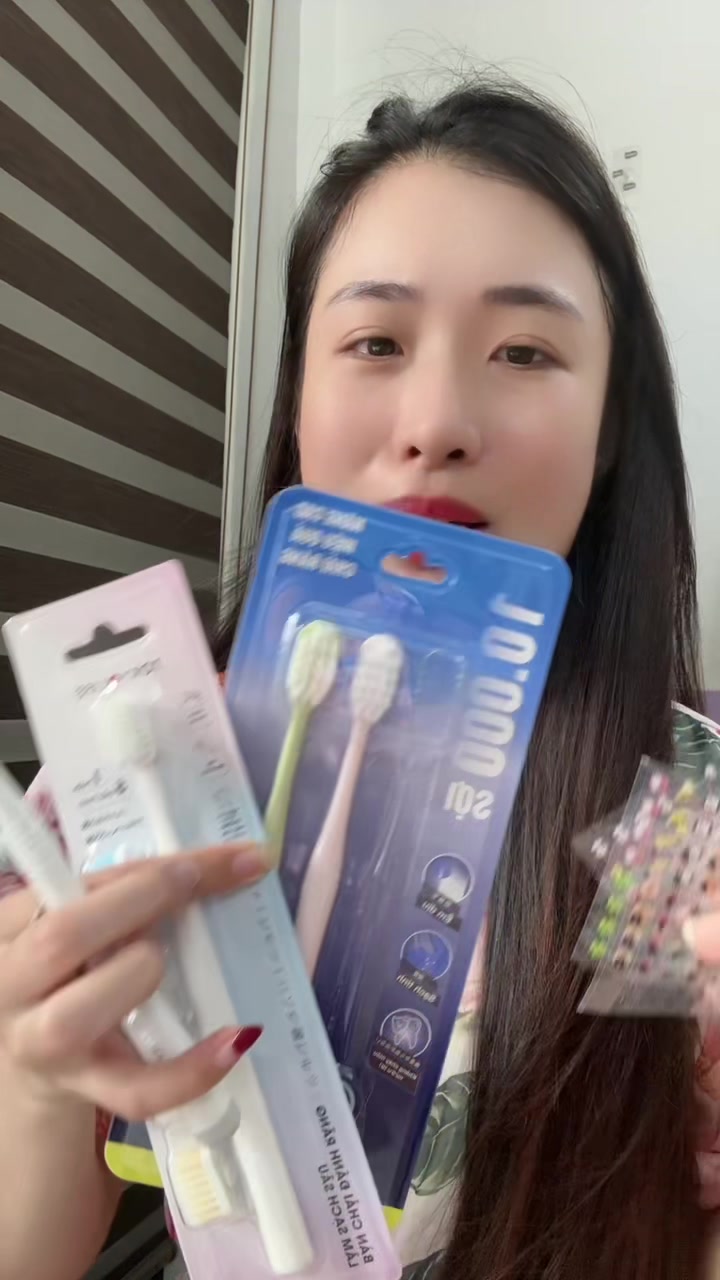 @Hoàng Anh
