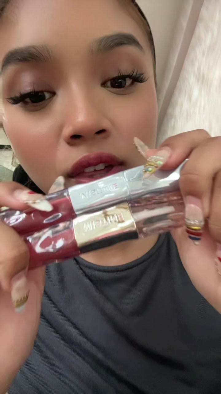 @Adribanana