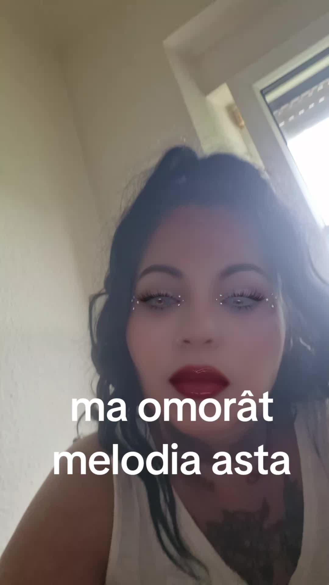 @Doar eu și atāt🖤🖤🖤🖤