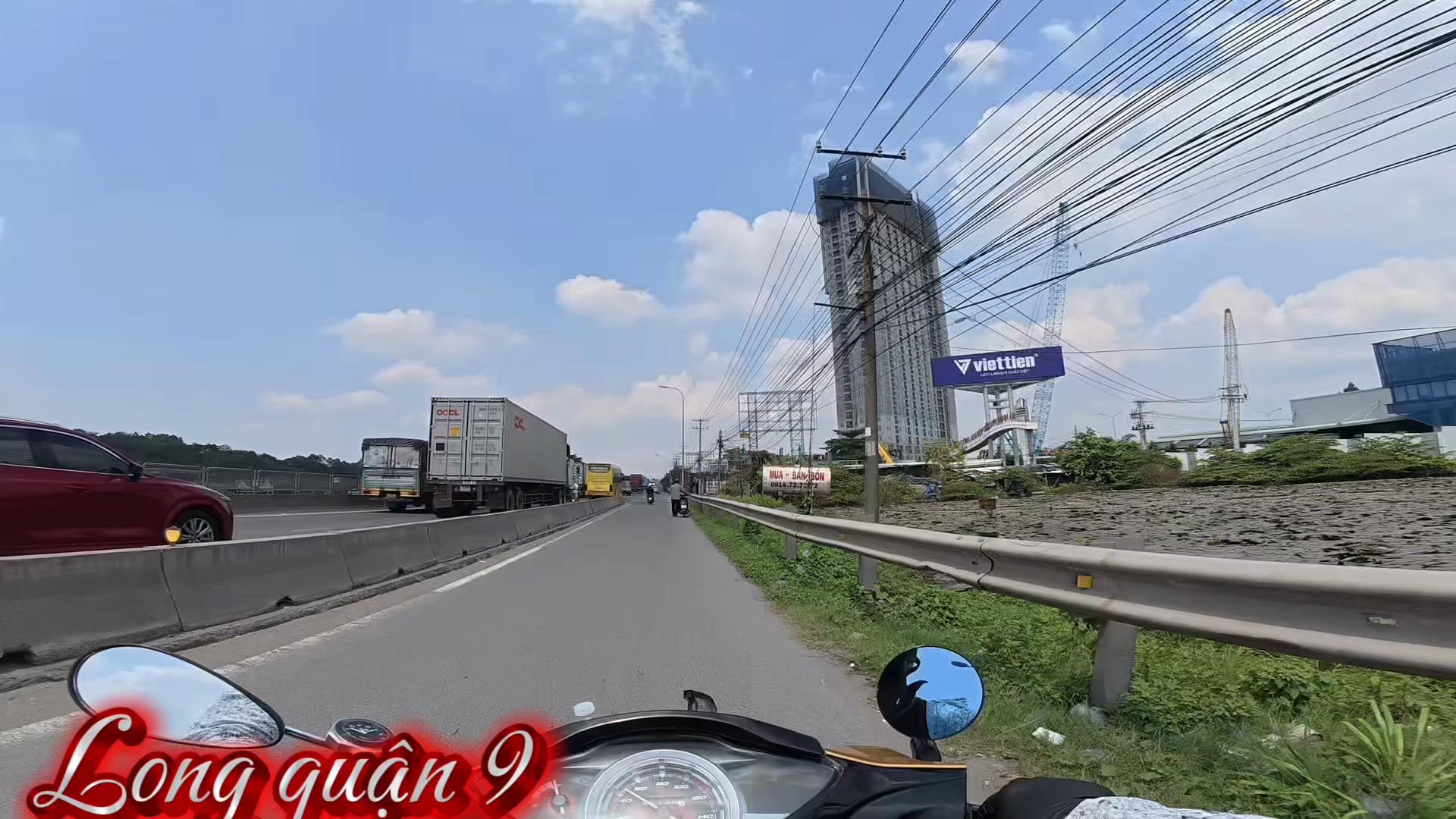 @Long Quận 9