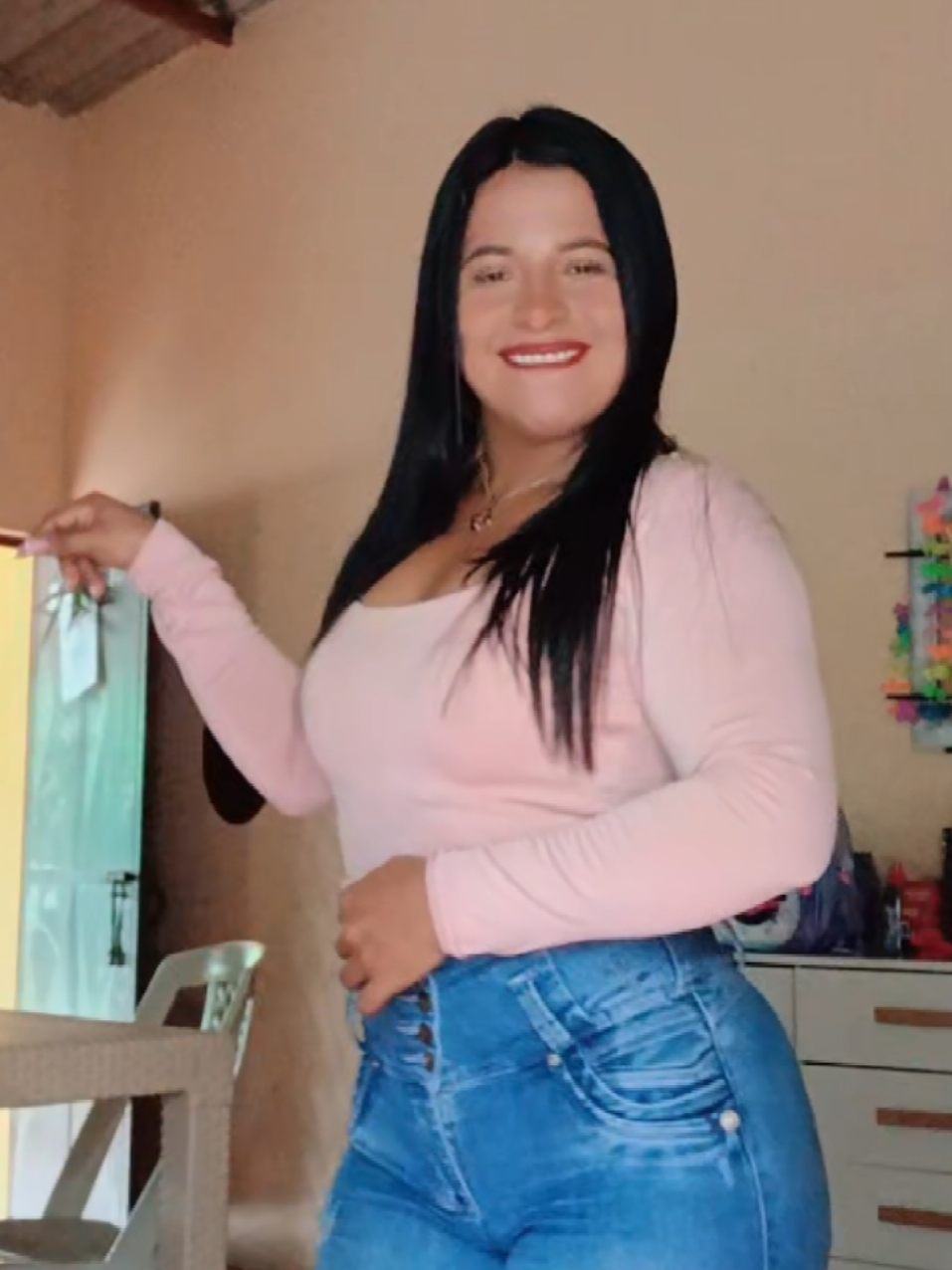 @️ᥫ᭡cristy♡