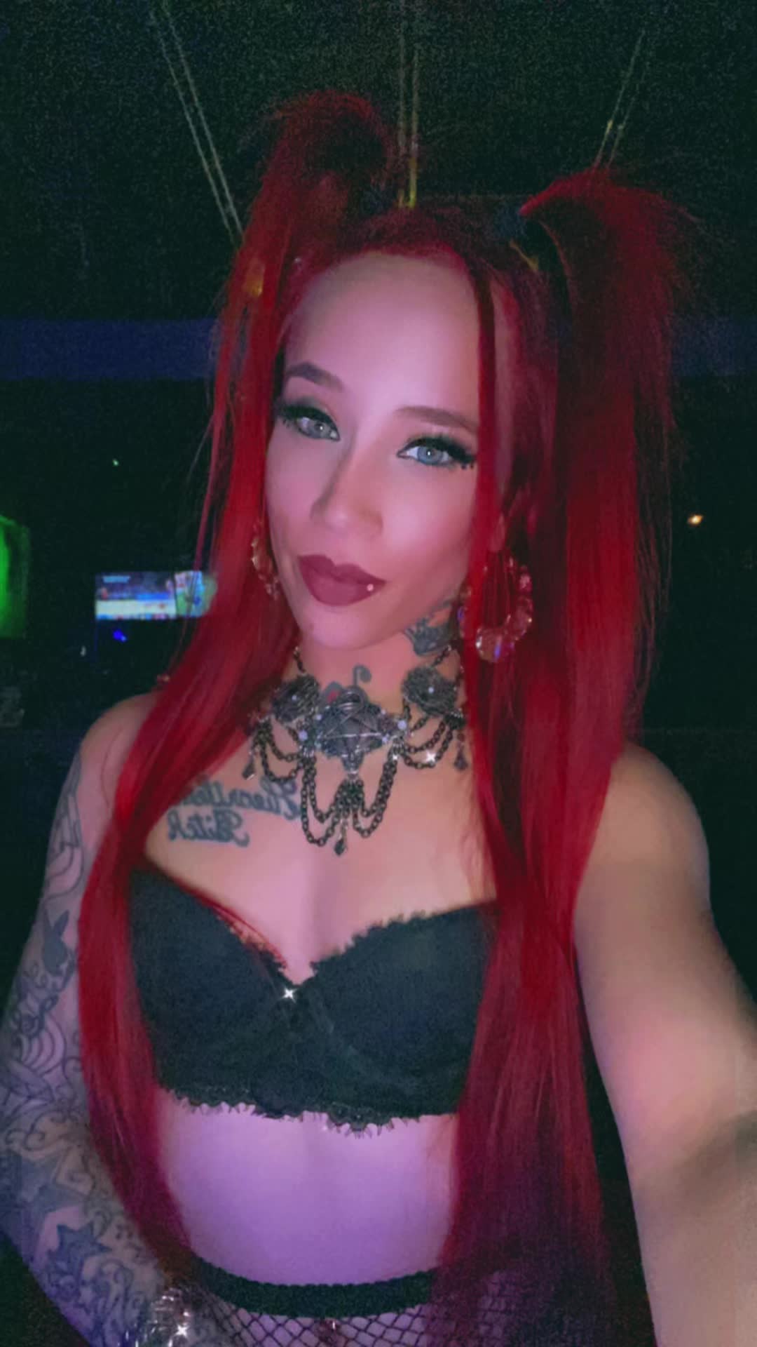 @Kisses_kc