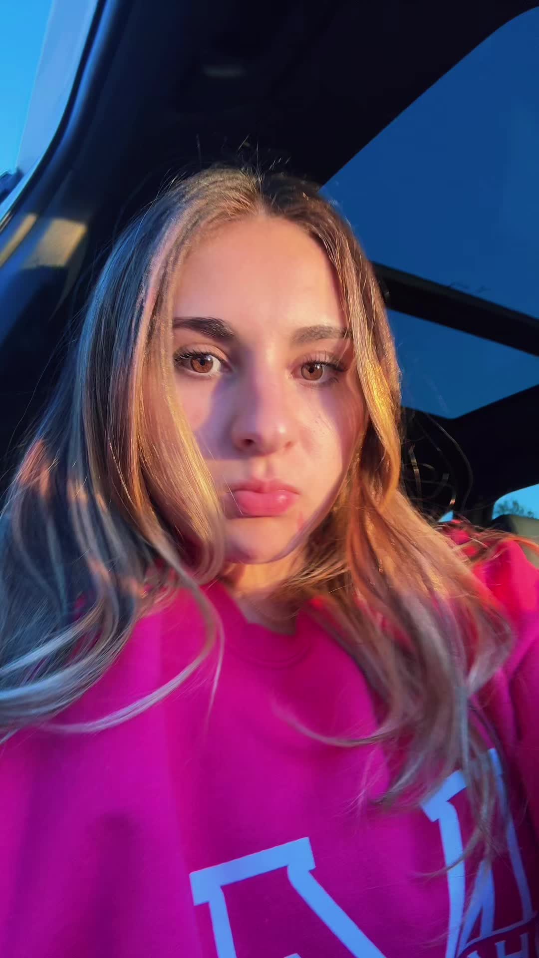 @re💋😻❣️