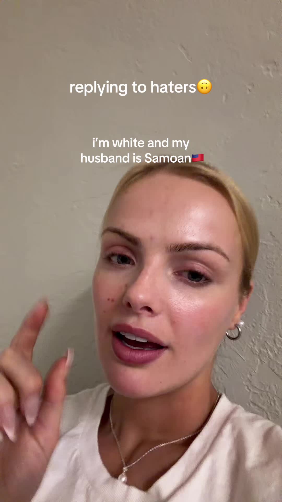@rachelleahtia