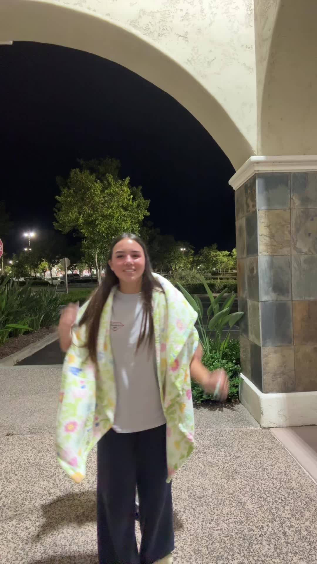 @hi