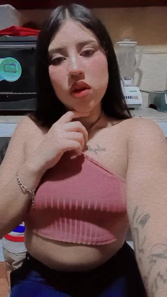 @👻