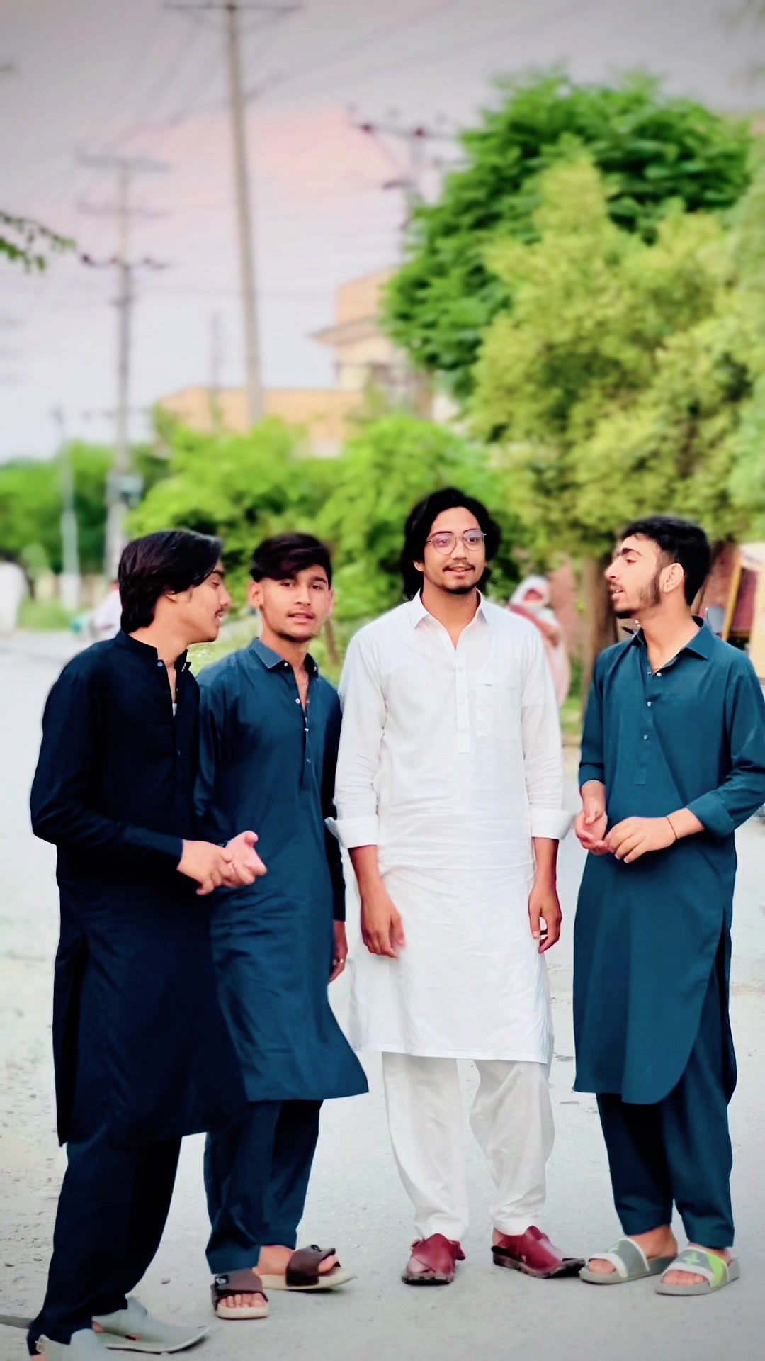 @✨(ALI)علی🦁