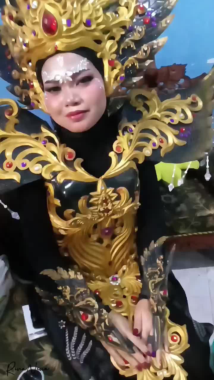@RinaNina