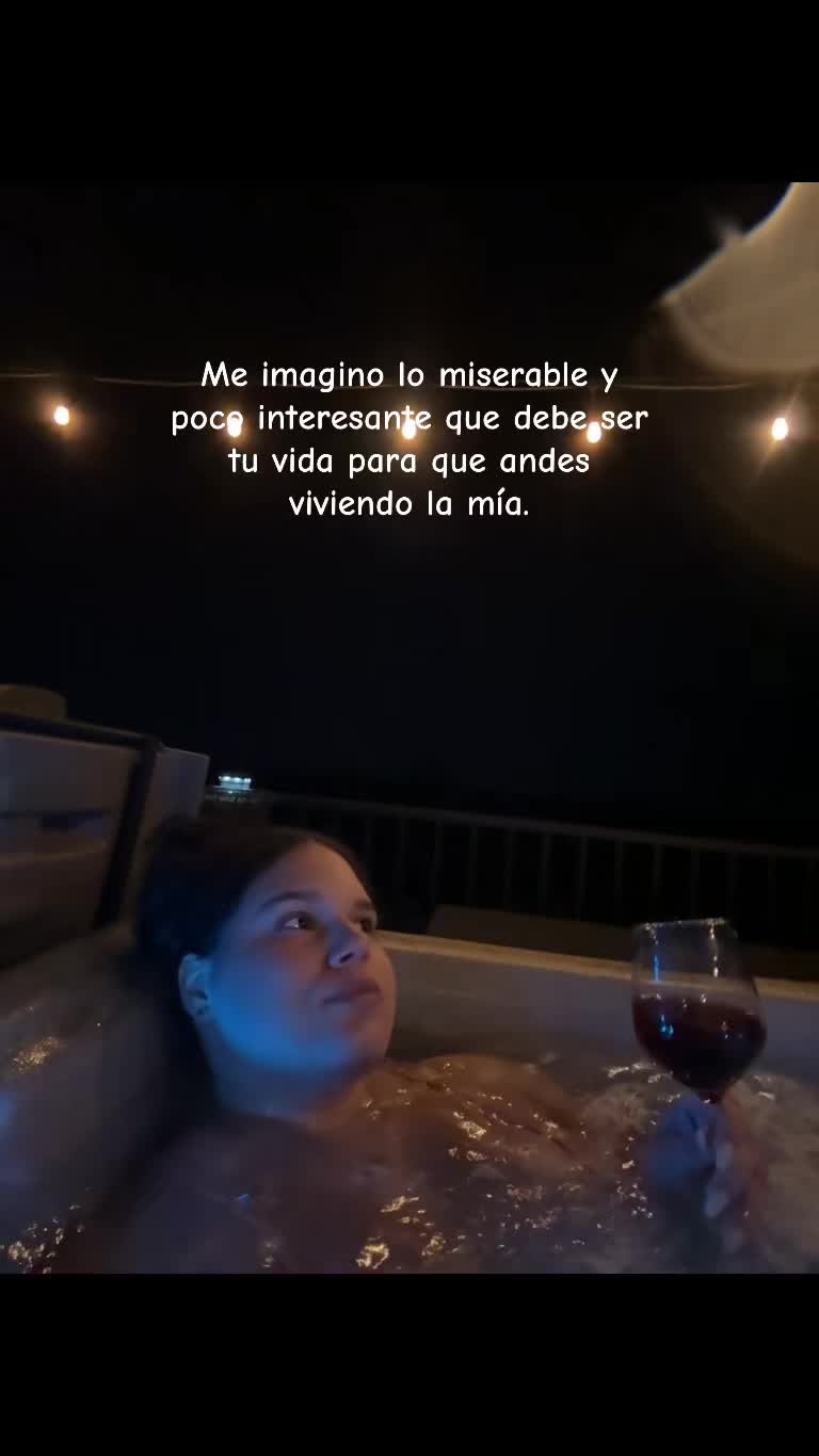 @Karina Sanchez👑