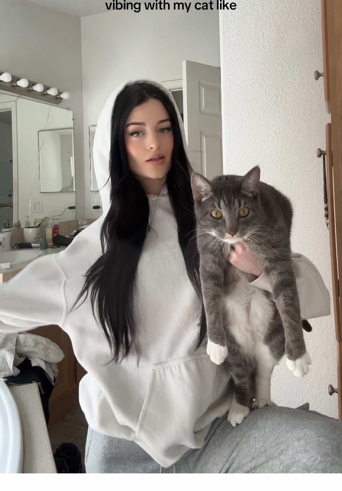 @🖤