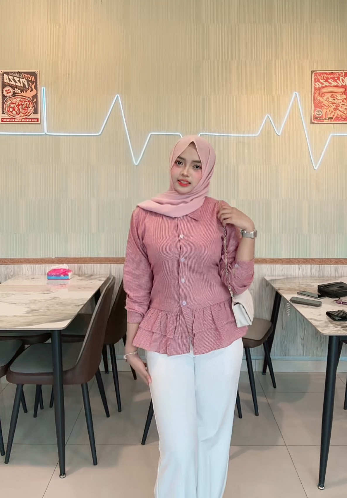@cintaaaa