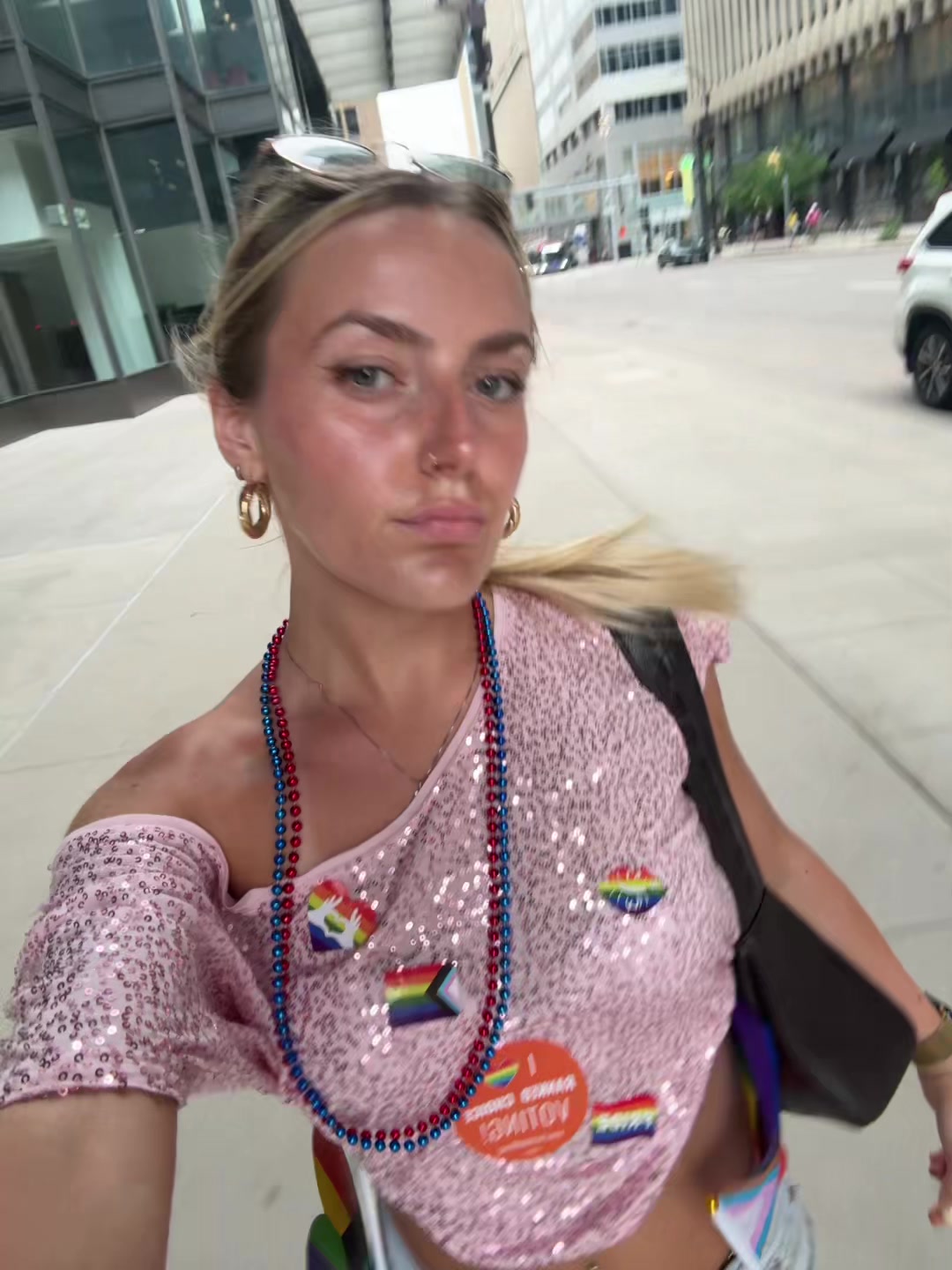 @Ella