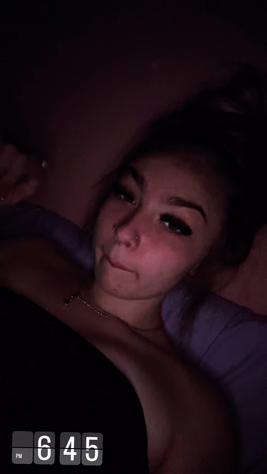 @Layy🤍.