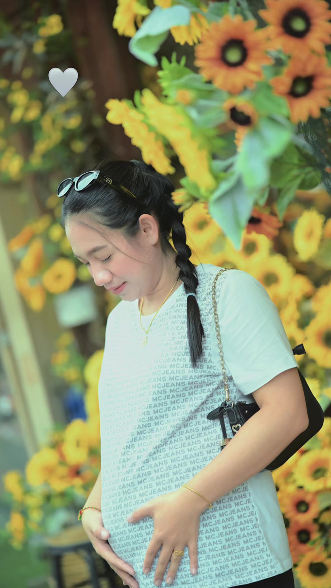 @ธันยาภรณ์ พึ่งชาติ
