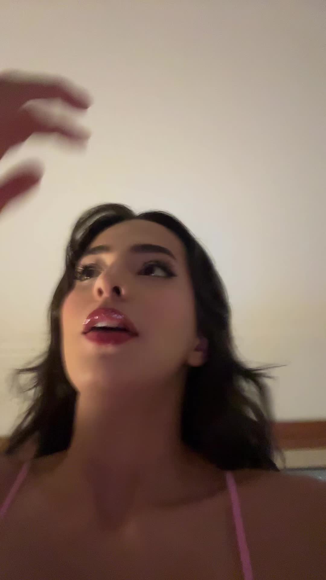 @Bru