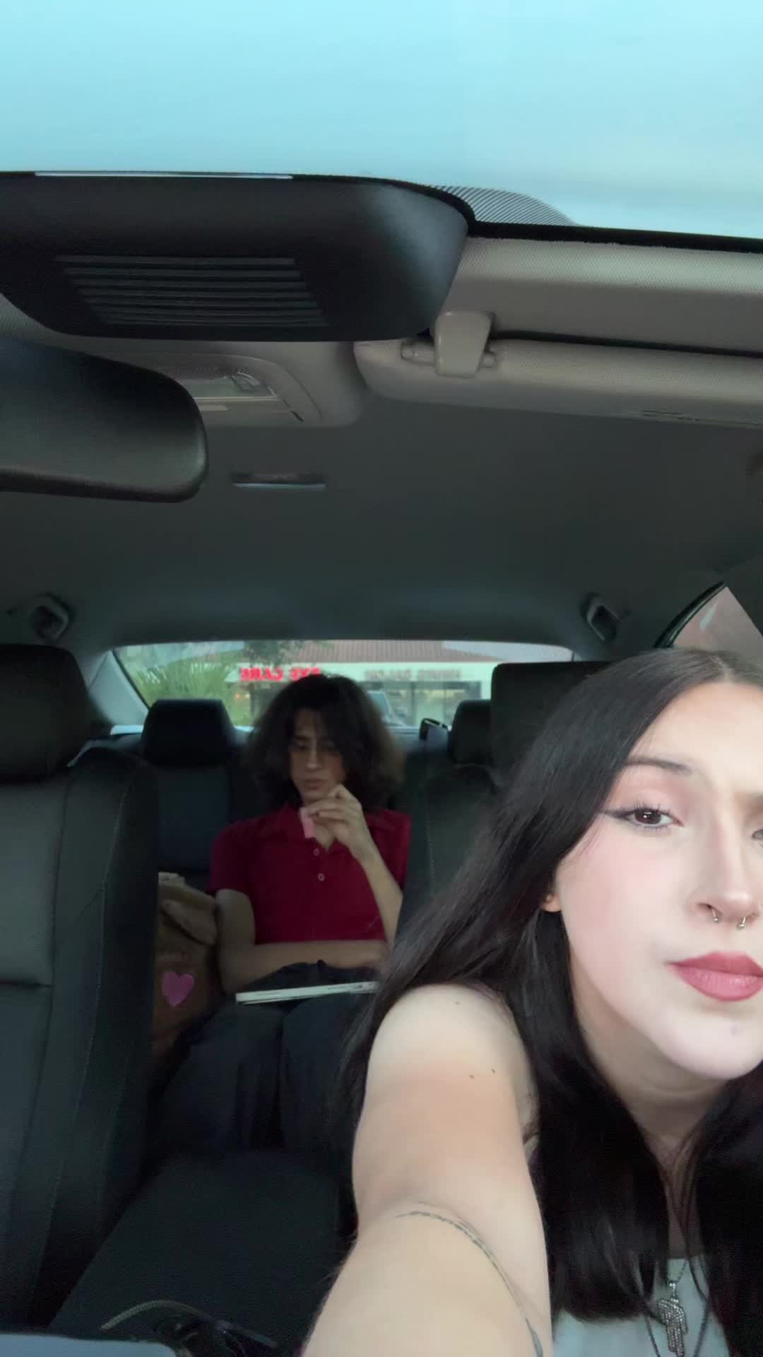 @tixianaa