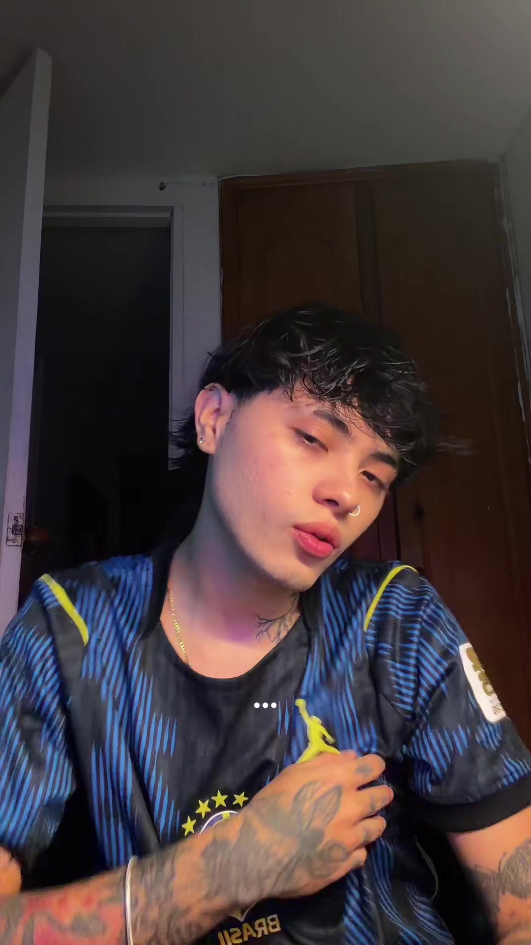@Strange 🖤