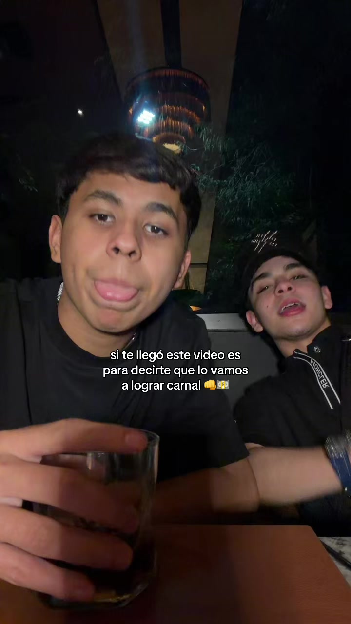 @charlychivas10